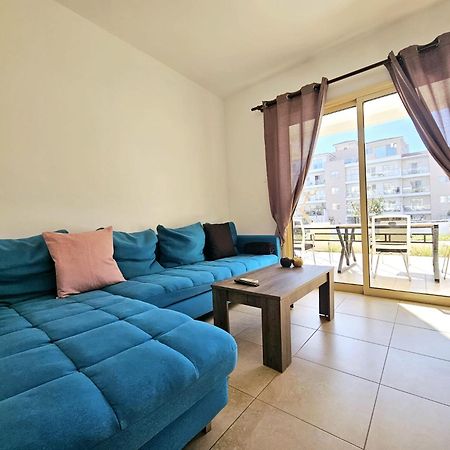 Elysia Park Apartments Paphos ภายนอก รูปภาพ