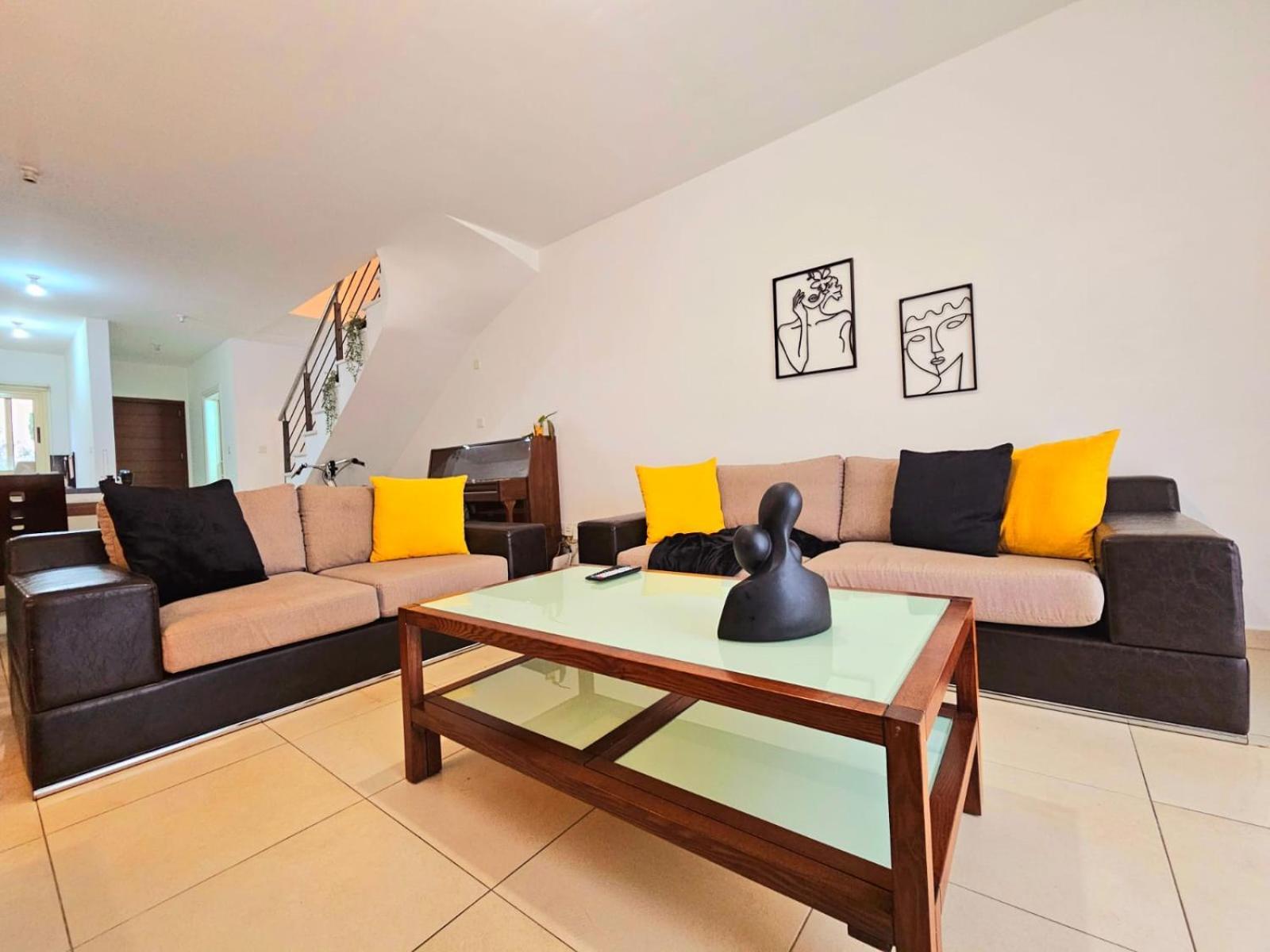 Elysia Park Apartments Paphos ภายนอก รูปภาพ