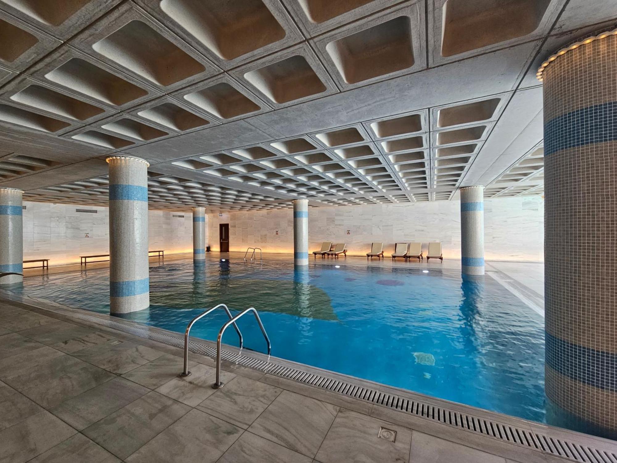 Elysia Park Apartments Paphos ภายนอก รูปภาพ