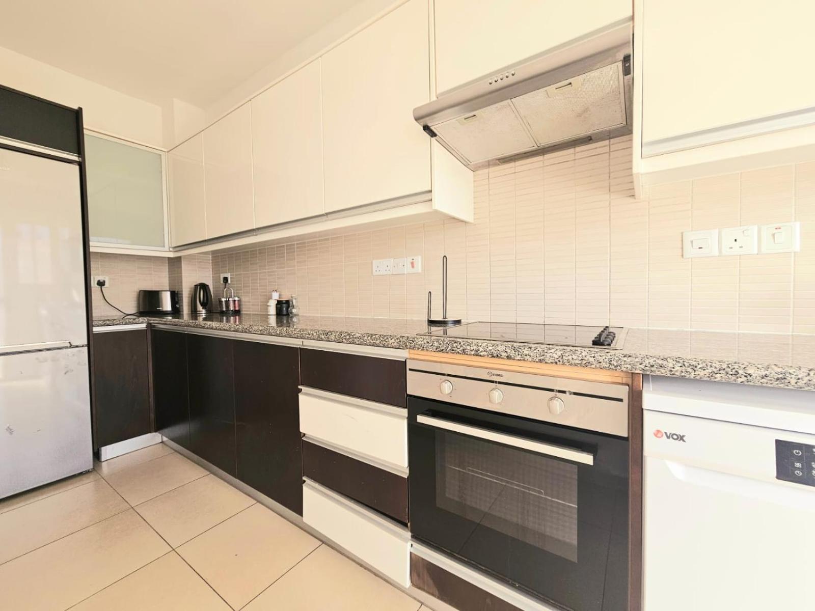 Elysia Park Apartments Paphos ห้อง รูปภาพ